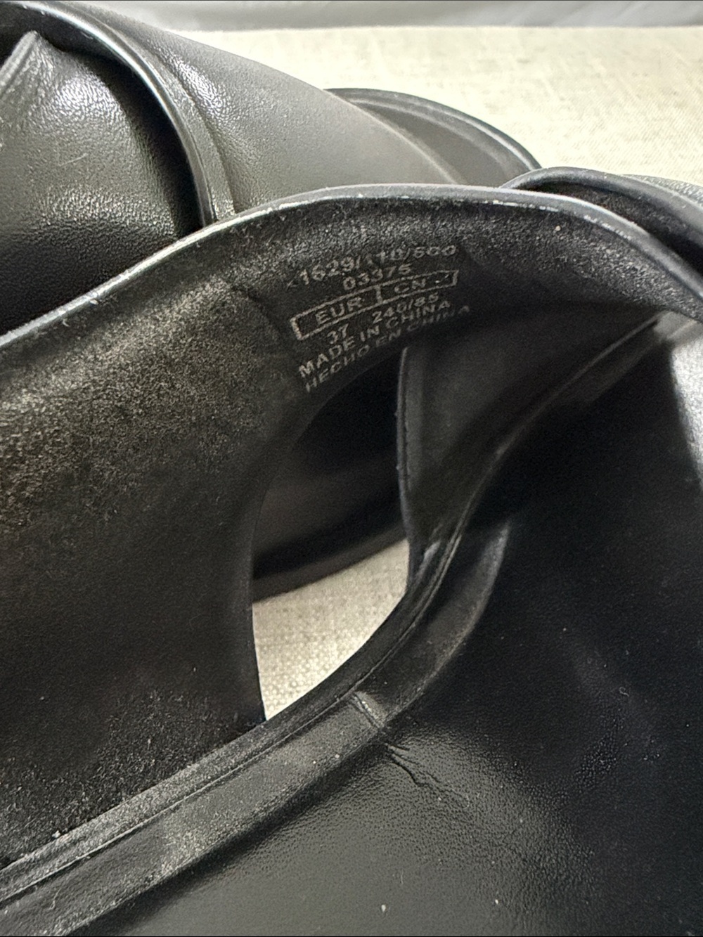 Zara Black 100% Leather Crisscross Slingback Sandals with Gold Buckles - Picture 9 of 9